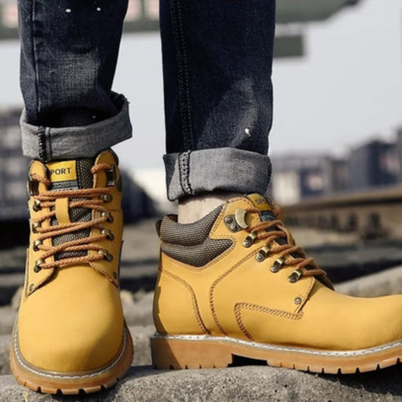 Philip – Støvler med sklisåle, rund tå og snøring