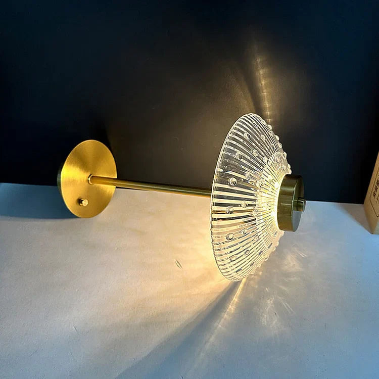 CrystalDrop - Oppladbar LED-bordlampe med vanndråper og trinnløs dimming