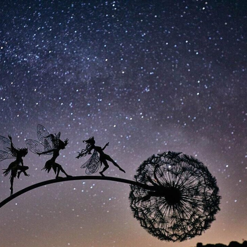 FairyBloom – Dekorative Feengle-Statuer med Løvetannmotiv