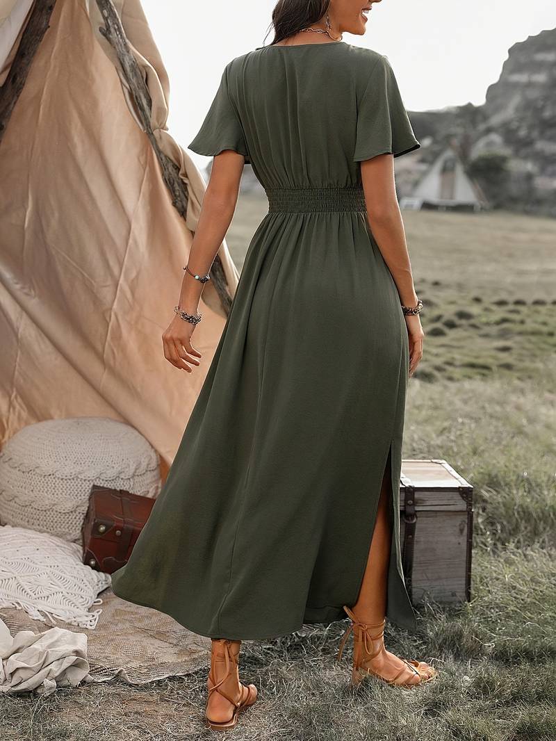 Sarah – Elegant V-hals kjole med korte ermer og elastisk midjebelte