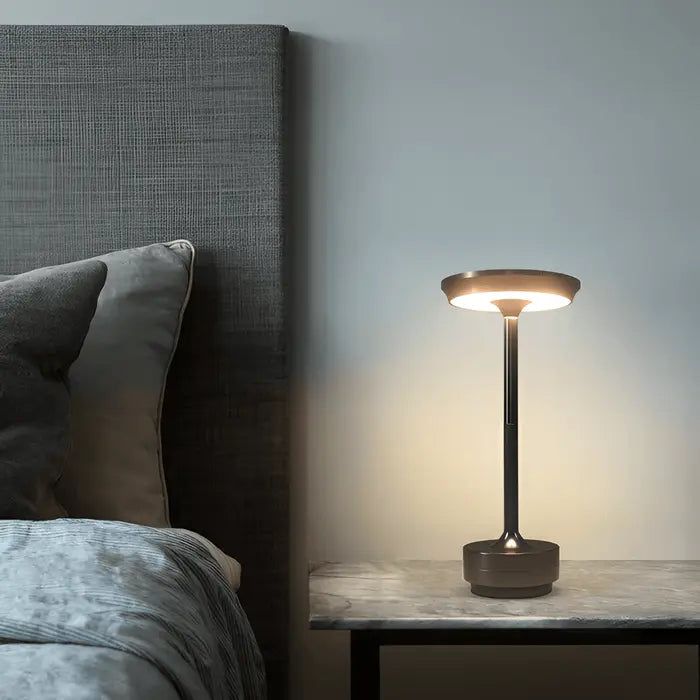 GlowBeam - trådløs oppladbar LED-bordlampe med et moderne preg