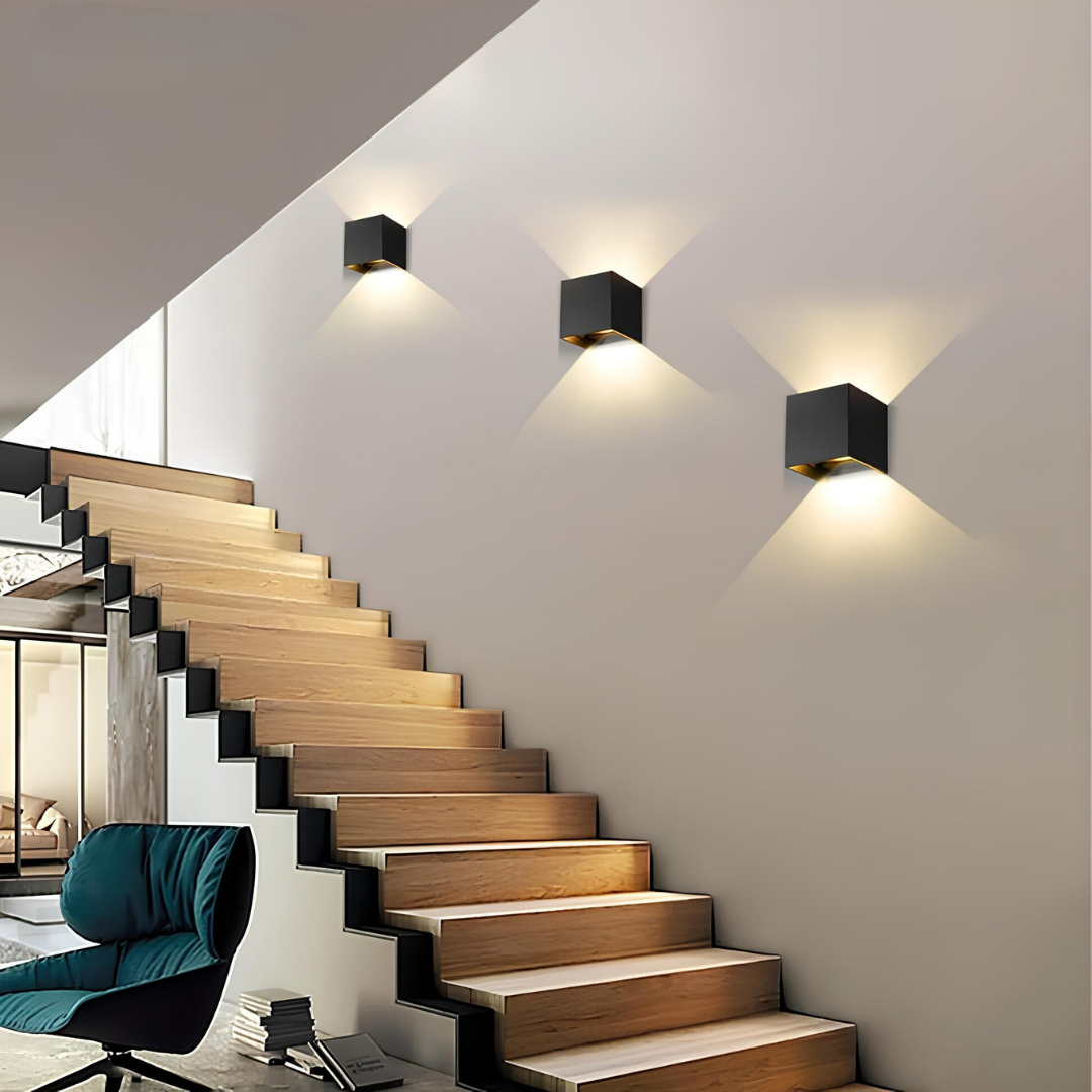 GlowBright – Stilig vegglampe med myk glød for en koselig atmosfære