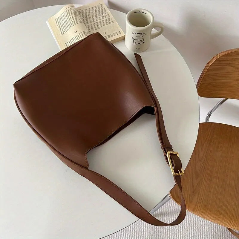 Elara - Elegant crossbody-veske med komfortable stropper og slitesterkt skinn