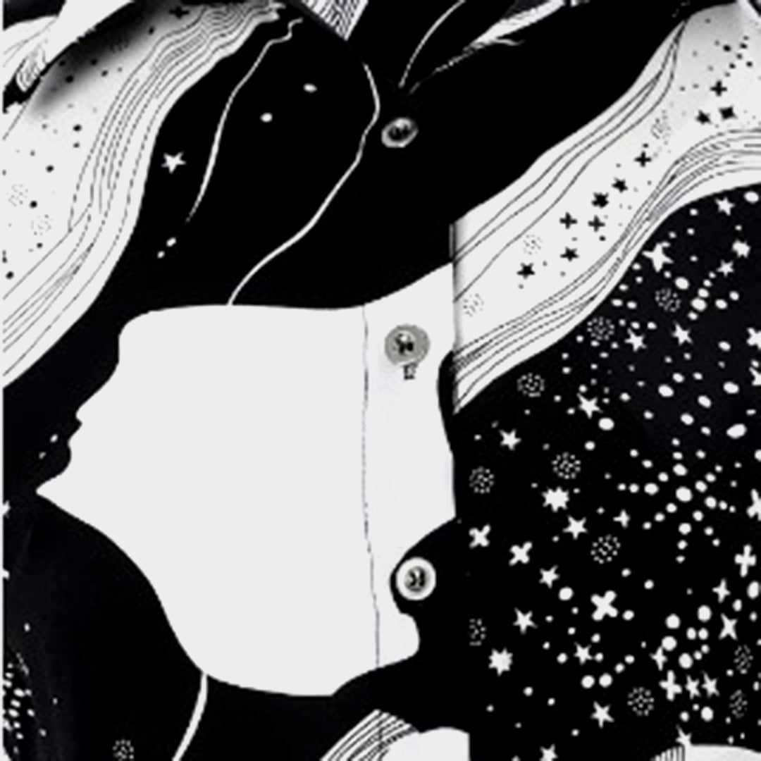 Claire – Elegant bluse med unikt trykk og lange ermer