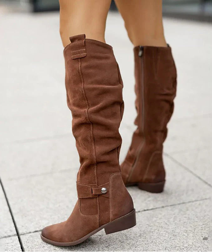 Chloe - Stilige Knehøye Støvler med Blokkhældesign