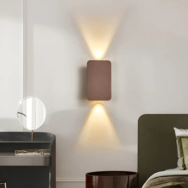 LumiGlow - Energieffektiv LED vegglampe med moderne utforming
