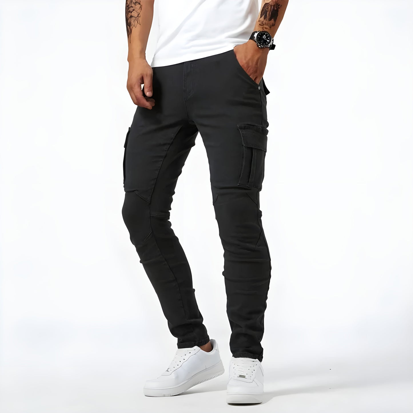 Jaxon - Casual cargobukse i denim med smal passform og sidelommer