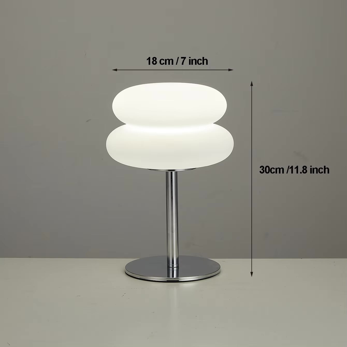 CloudGlow - Retro-inspirert LED-lampe med justerbar lysintensitet