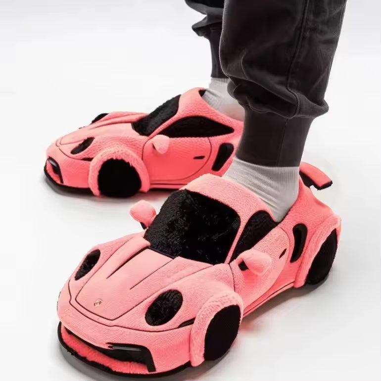 GearDrive - Tøfler med sklisikker såle og bilinspirert design