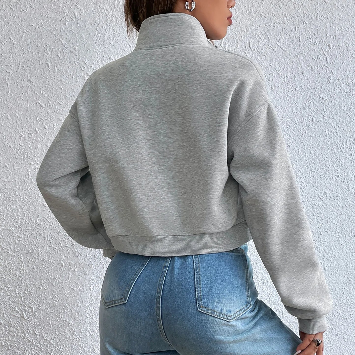 Greta - Komfortabel langermet kort jakke med lommer