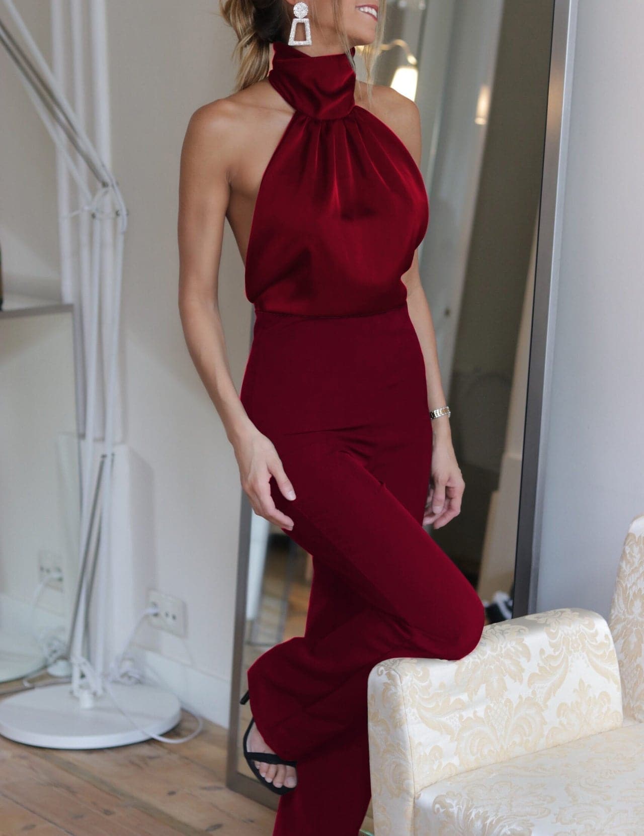 Mia - Jumpsuit med korsett og lav rygg