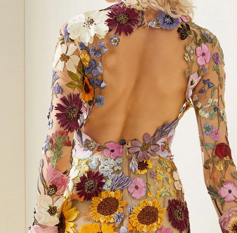 Elysia - Blomsterbrodert minikjole med lange ermer