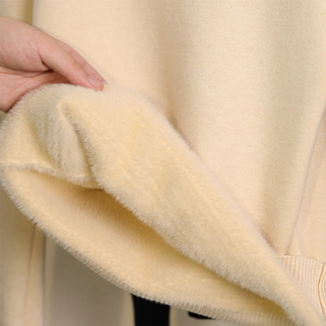 Celeste - Uformell genser med avslappet passform og klassisk design