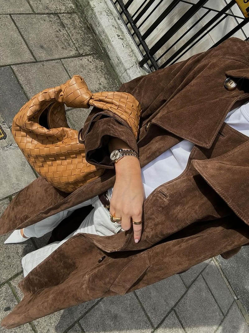 Celeste – Elegant trenchcoat med lange ermer og midjebelte for komfortabel passform