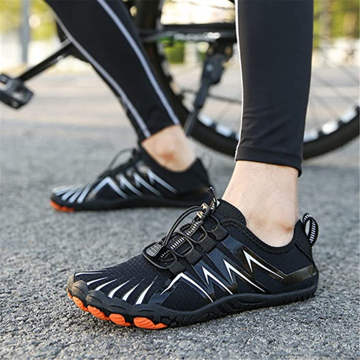 VibrantStride - Dynamiske joggesko med fleksibel yttersåle og justerbar passform