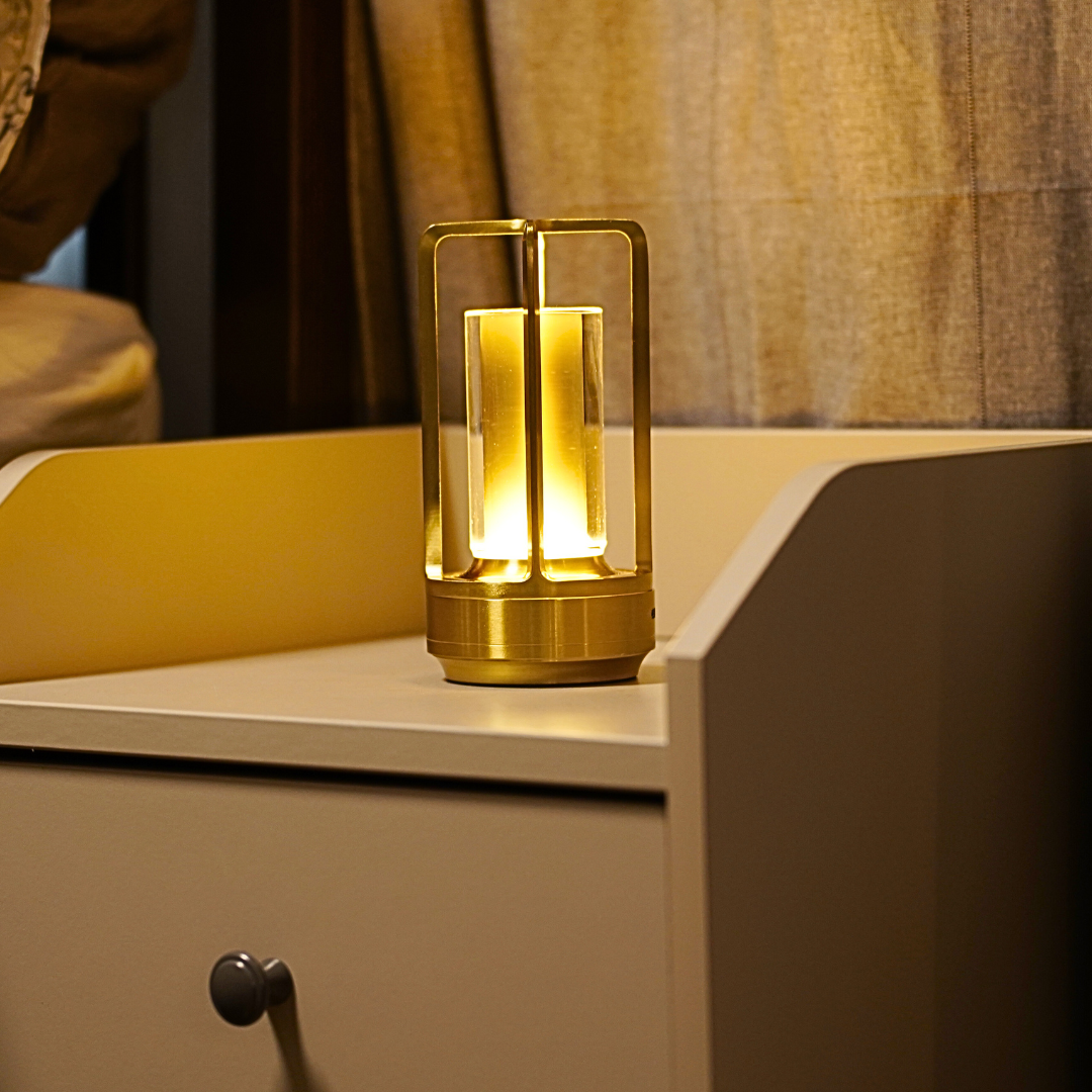 LumaTouch - Oppladbar trådløs LED-bordlampe for komfortabel belysning
