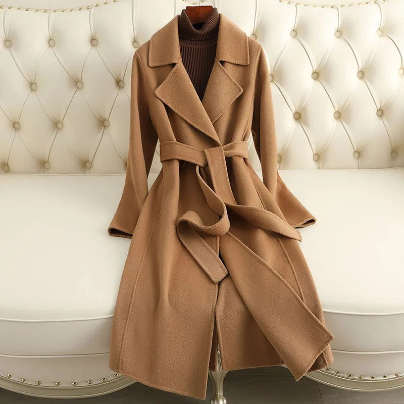 Inez - Lang kåpe med vendbart design