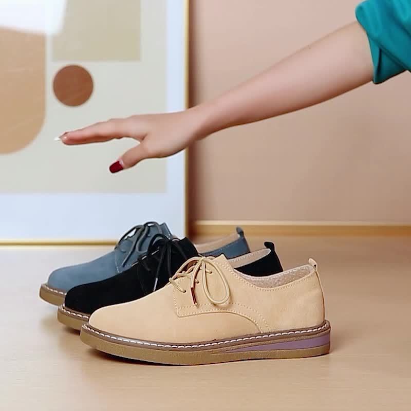 Leni - Slitesterke ankelstøvler i semsket skinn med sklisikker snøring