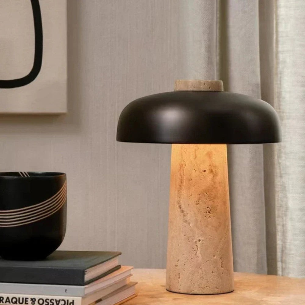 TerraLume – Moderne bordlampe med rå teksturert finish