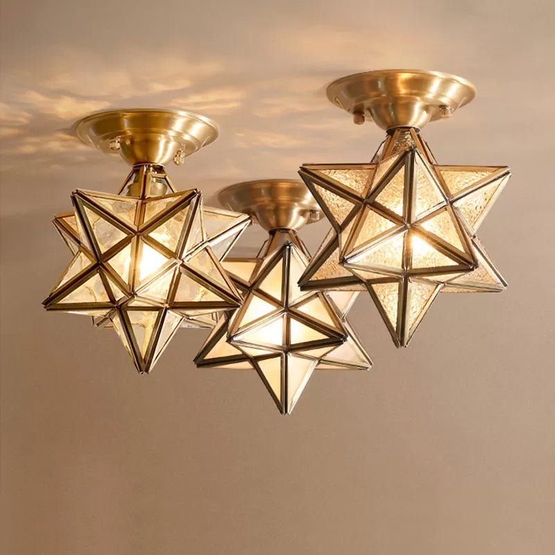 LumaNest - Taklampe med transparent stjerneformet design og myk, varm LED-belysning