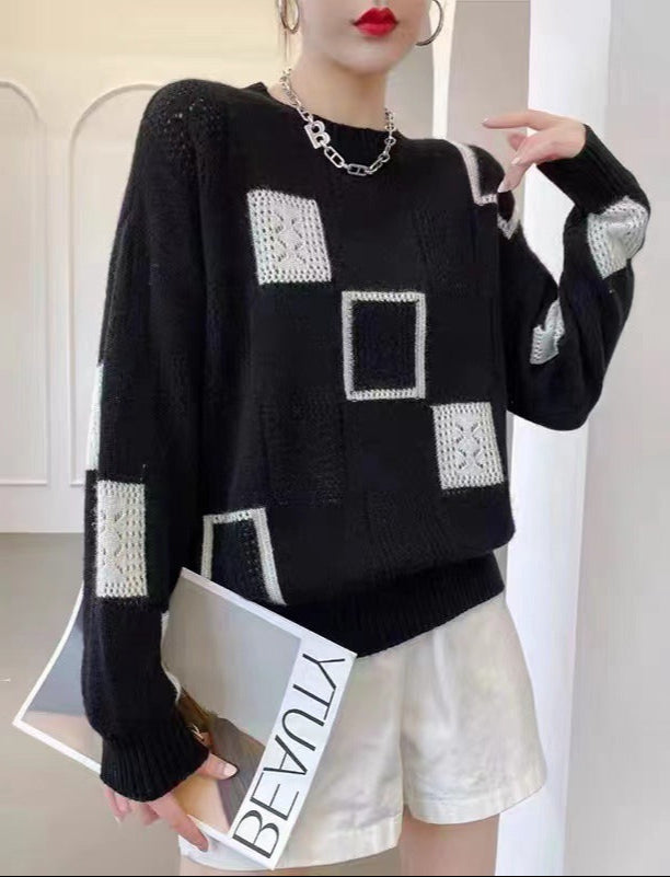 Elena – Avslappet Genser med Lange Ermer med Moderne Rund Hals