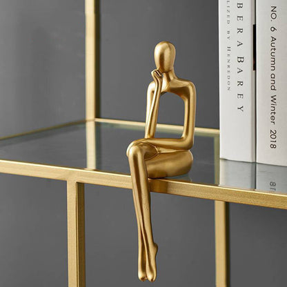 GoldenVibe - Abstrakt tenker gyllen statue for hjemmedekorasjon