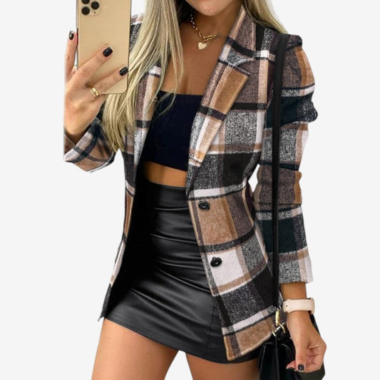 Cecilie - Lange ermer kåpe med jakkeslag og knappelukking