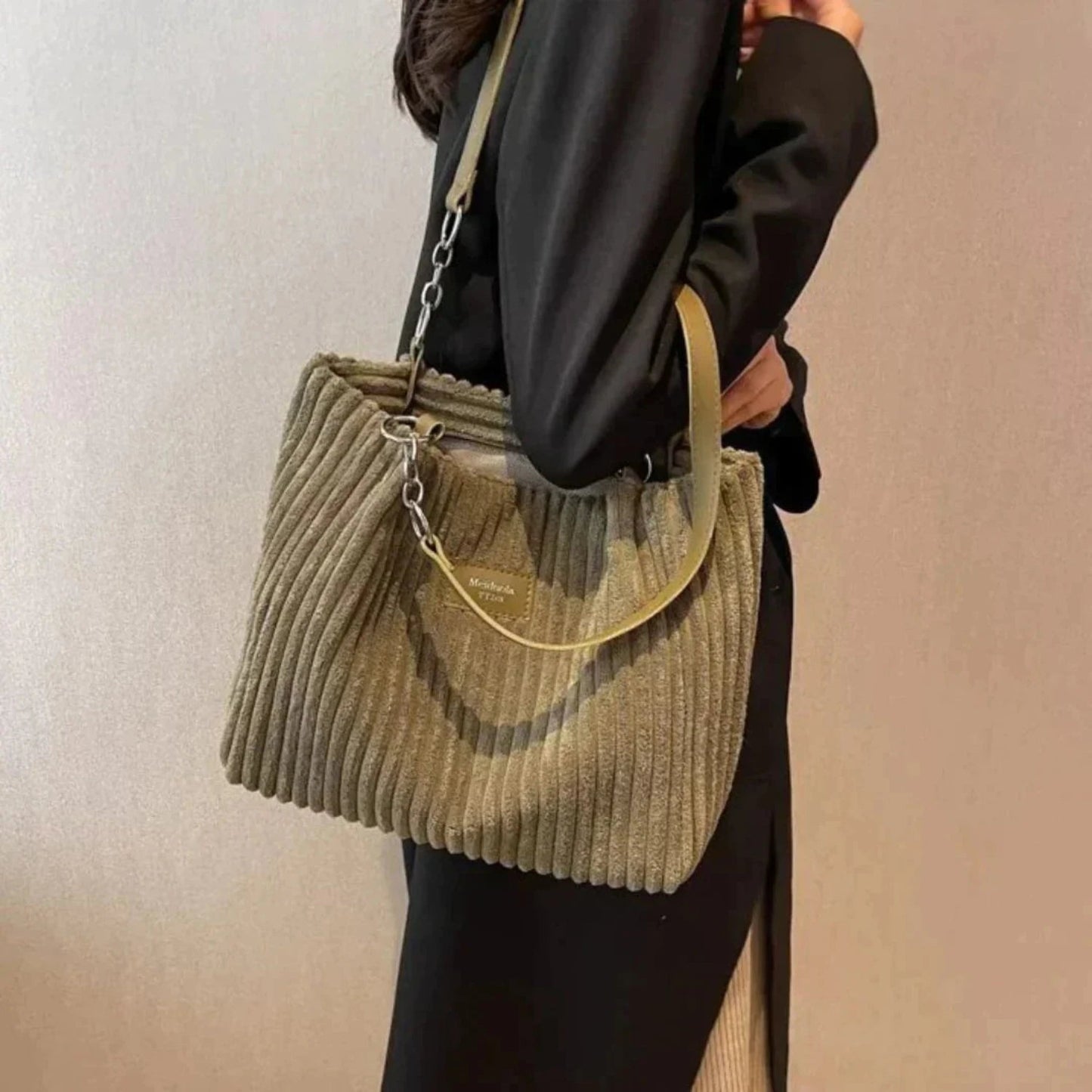 Crissa - Elegant skulderveske for hverdagsstil og allsidighet