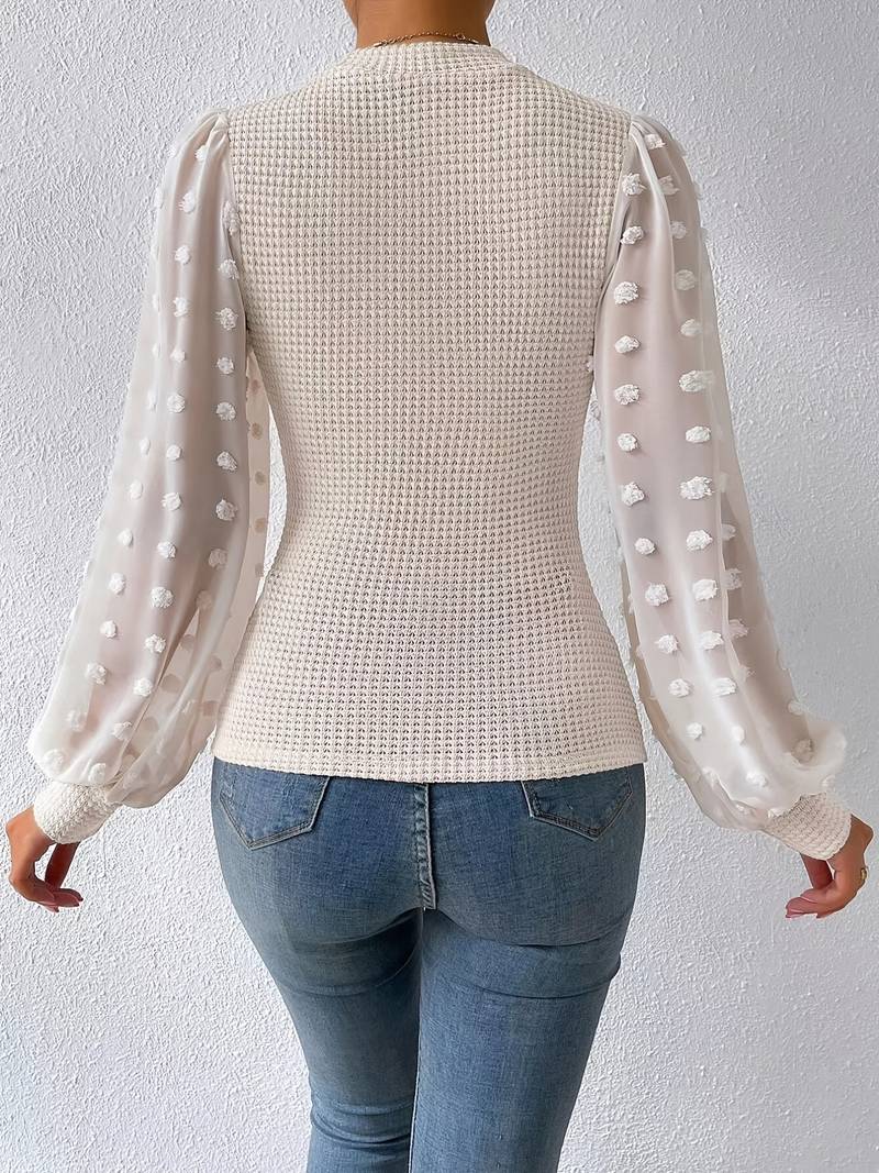 Alicia - Uformell bluse med rund hals og puffermer