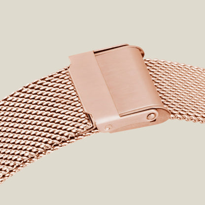 Nora - Elegant klokke med moderne firkantet urkasse og nettingarmbånd