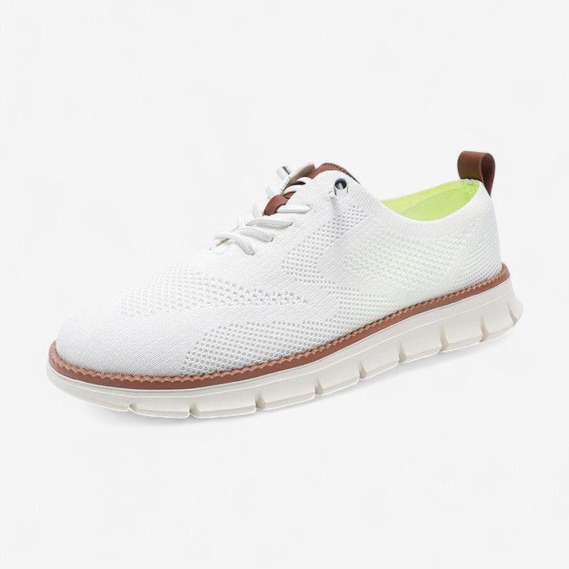 Magnus – Snøresneakers med rund tå og pustende design