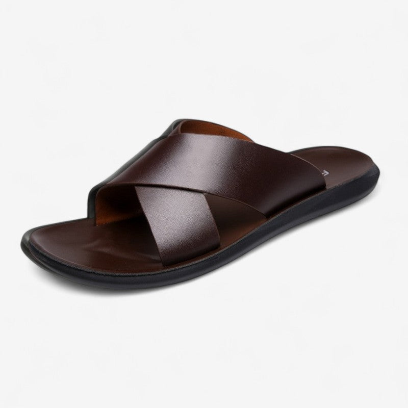 Simen – Sandaler med Kryssremmer og Anti Sklisåle