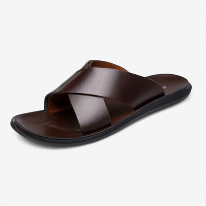 Simen – Sandaler med Kryssremmer og Anti Sklisåle