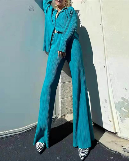 GraceFlow - Plissert todelt sett Stilig nedknappet topp med matchende bukser