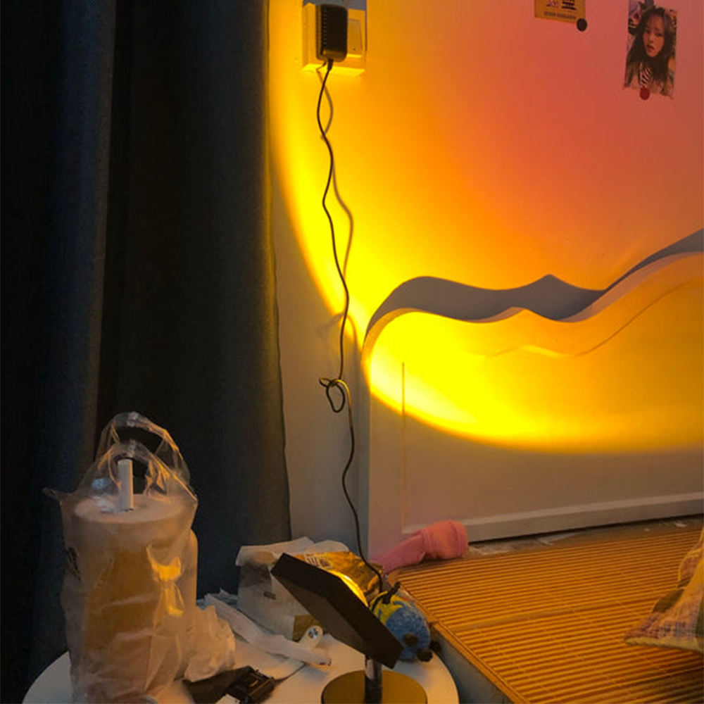 LumaVista - Solnedgangsbordlampe med varm glød for å skape en avslappende atmosfære