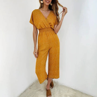 Marie - Trendy prikkete jumpsuit med flatterende passform og lekent utforming