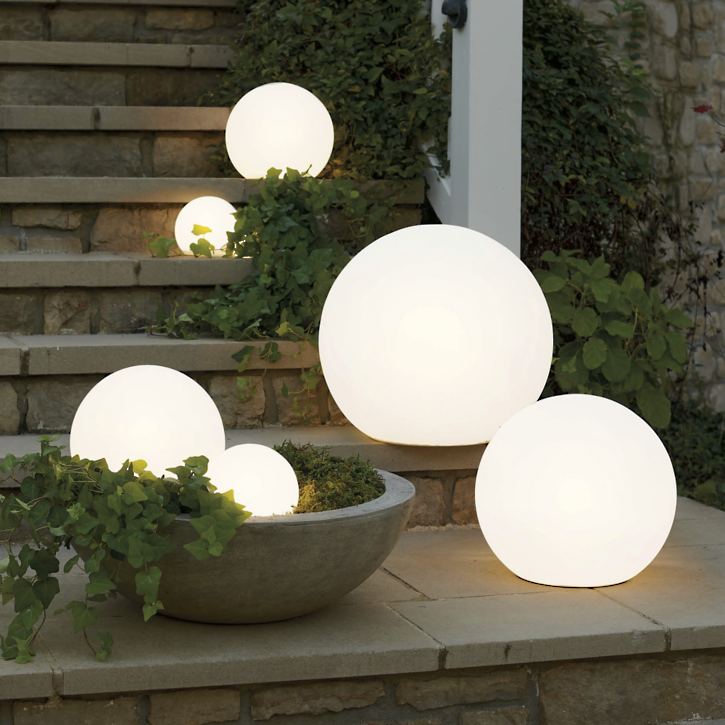 AuroraGlow - Værbestandig LED-hagelampe med fargetilpasning