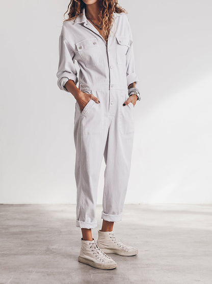 Freya - Avslappet passform front knapp jumpsuit med praktiske lommer