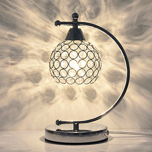 ArcLume – Moderne skrivebordslampe med unikt design for stilig belysning