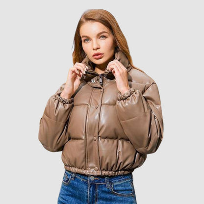 Emilia – Kort Pufferjakke med Lange Ermer