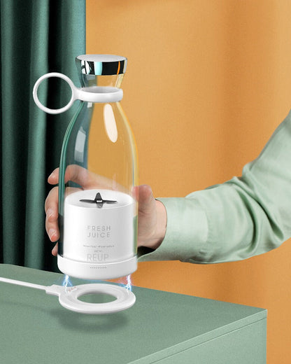 BlendPro - Bærbar Elektrisk Smoothie Blender med Fire Blader