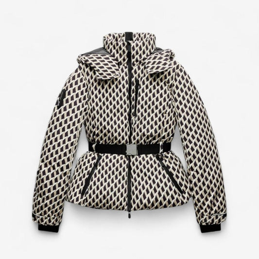 Liana – Hettejakke med glidelås, lange ermer og midjebelte