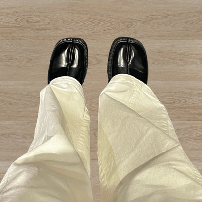 Frank – Sko med delt tå og tykk såle