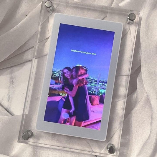 MemoryEase - Digital fotoramme med videodisplay for uforglemmelige øyeblikk i livet