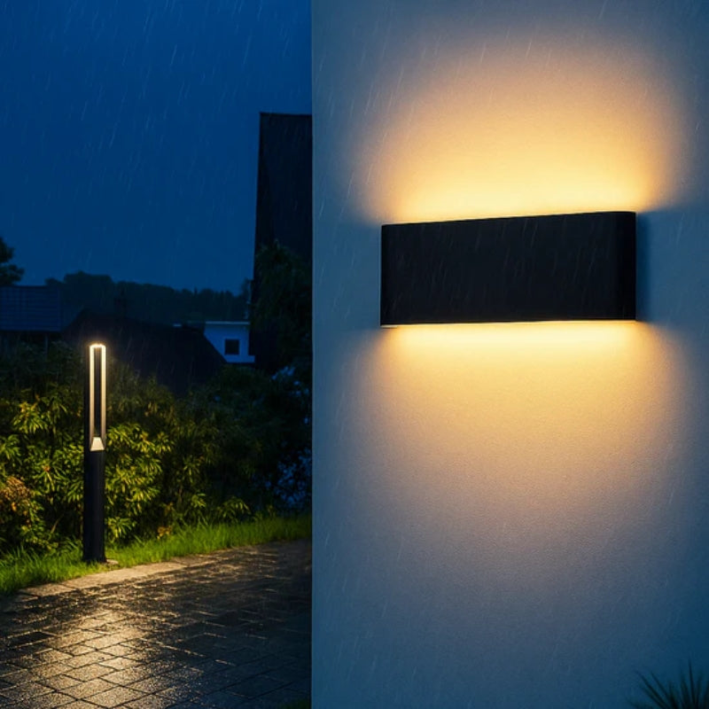 BrightEdge – Vanntett Utendørs LED Vegglampe