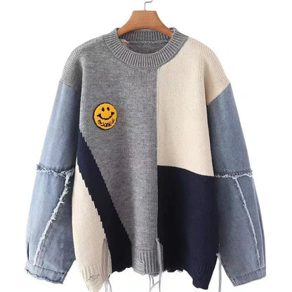 Mariana - Genser i fargeblokk med smiley-lapp og distressed detaljer