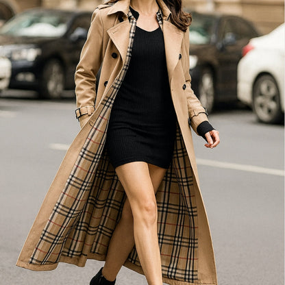 Lotte - Langermet trenchcoat med justerbart midjebånd og flere lommer