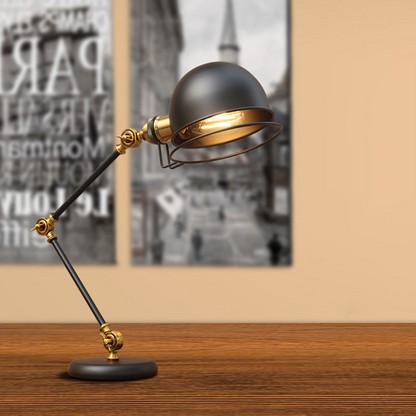 FlexiGlow – Bordlampe med svingarm og justerbart svingledd