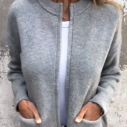 Elvia – Langermet Zip Cardigan med Sidelommer