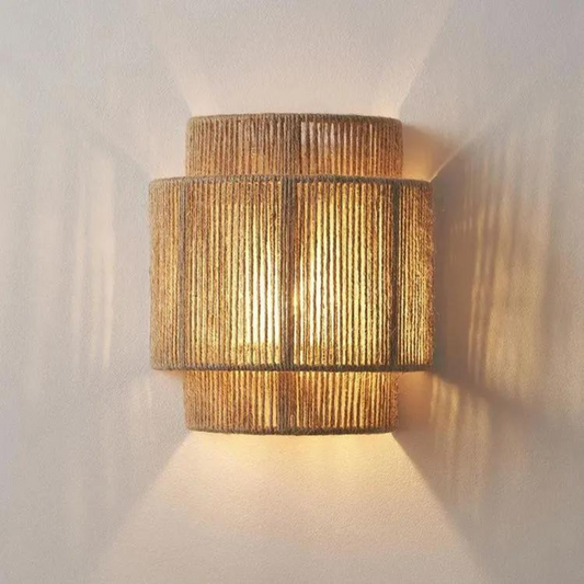 CalmAura - Vegglampe med myk glød for rolig og stilfull belysning